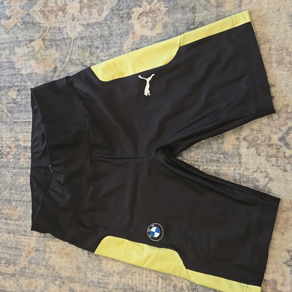Puma BMW Emblem Black Shorts  Sz S NWOT - Picture 4 of 4